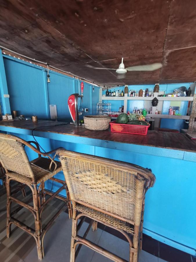 Auberge de jeunesse Lucky Sun Saracen Bay à Koh Rong Sanloem Extérieur photo